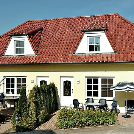 Holiday home Am Deich 41 Zingst
